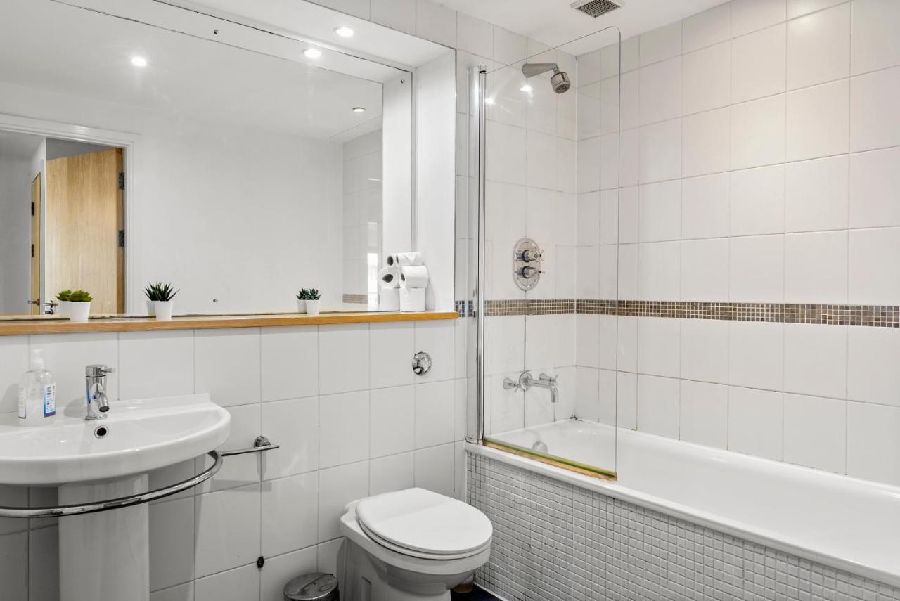 Enchanting Bristol Abode -Sleeps 6 With Balcony! 外观 照片